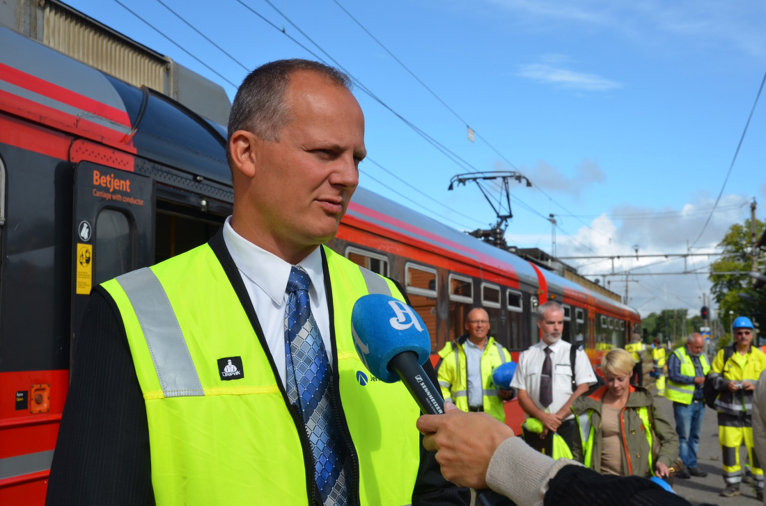 Samferdselsminister Ketil Solvik-Olsen. (Foto: Brit Wang/Jernbaneverket).