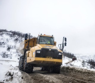 Dumper på Skjerka-anlegget. TT Anlegg AS og Skanska.