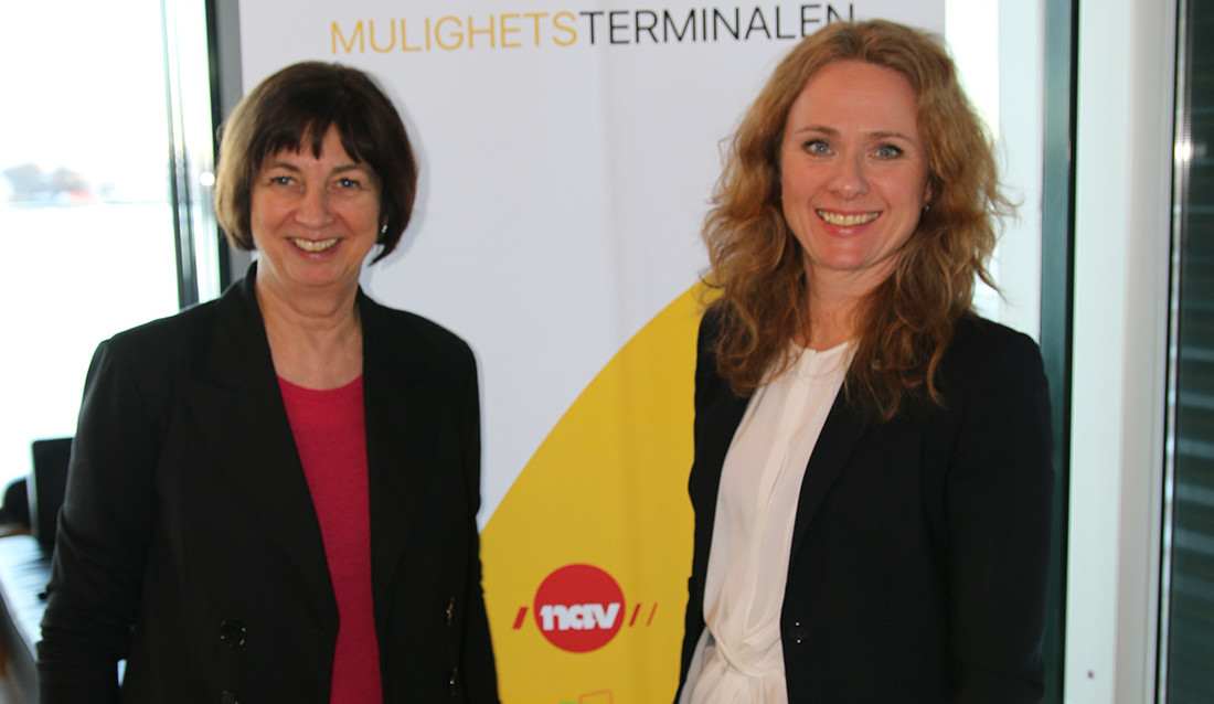 NAV-direktør Sigrun Vågeng (t.v.) sammen med arbeids- og sosialminister Anniken Hauglie på Mulighetsterminalen. (Foto: Hanne Tenfjord Skodje)