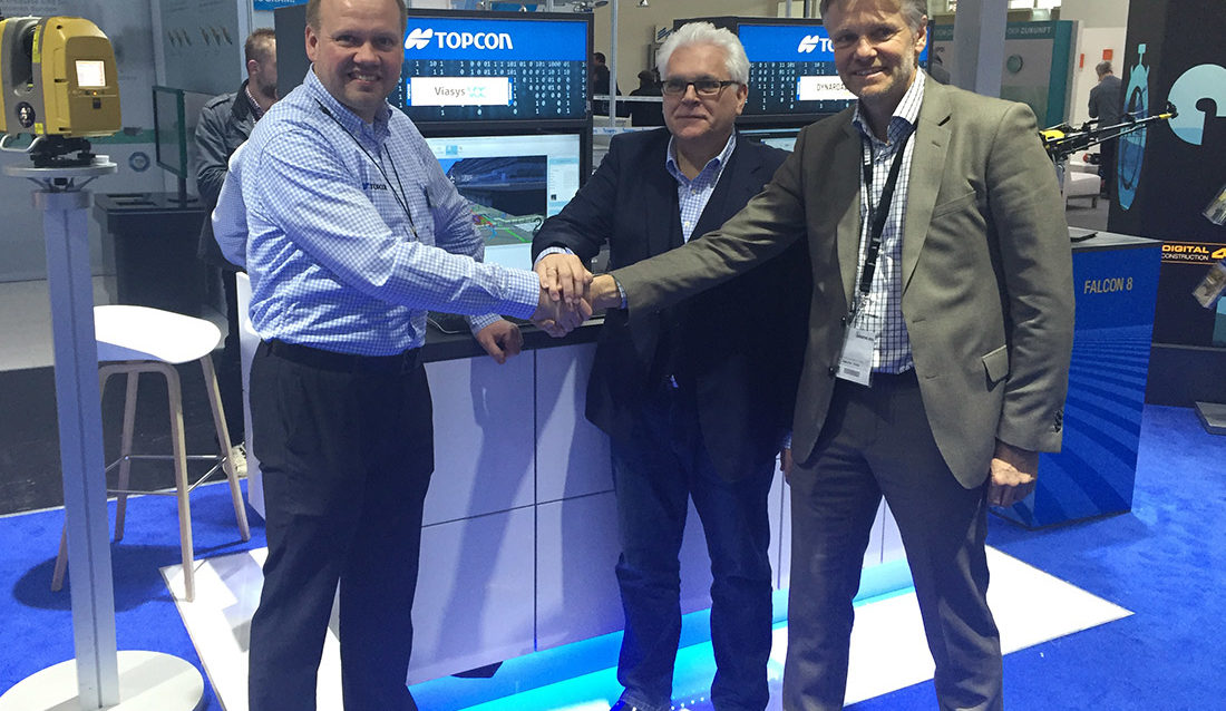 F.v. Jani Myllymaa i Viasys VDC, Uli Hermanski i Topcon og Hans Ellingsen i Norsecraft Geo AS.