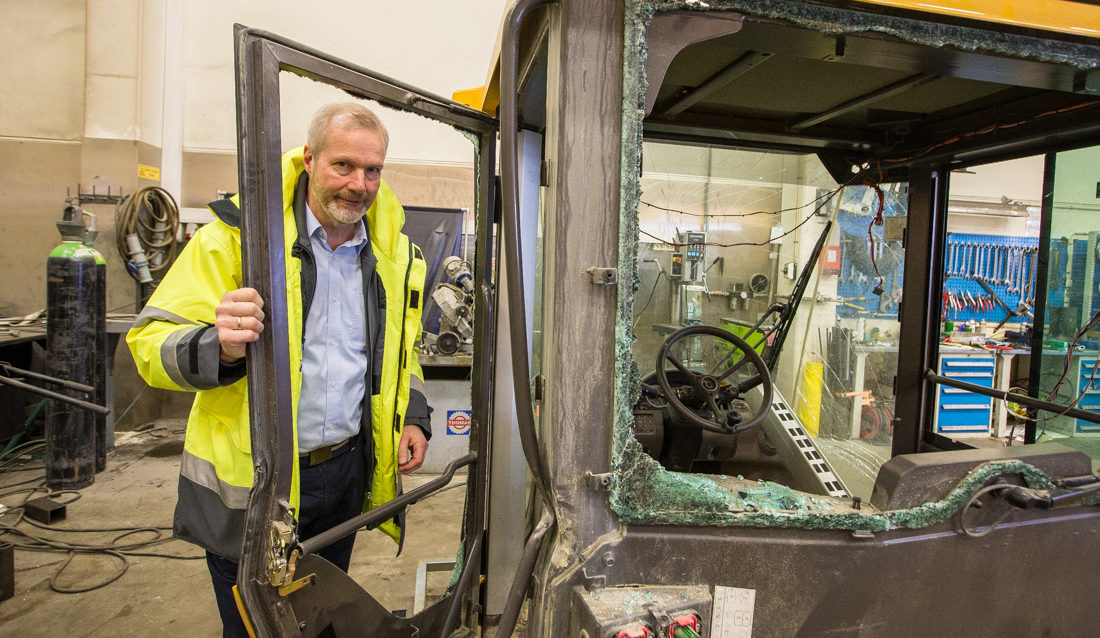 Knut Sollesnes, Volvo Maskin og MGF