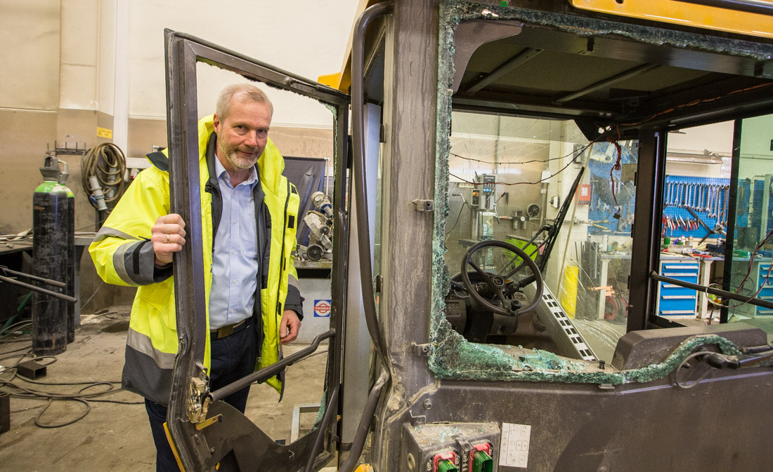 Knut Sollesnes, Volvo Maskin og MGF