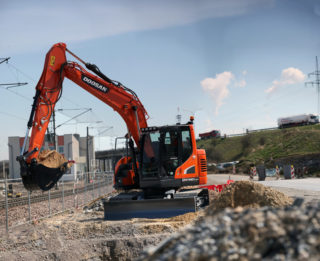 Doosan DX140-5LC.