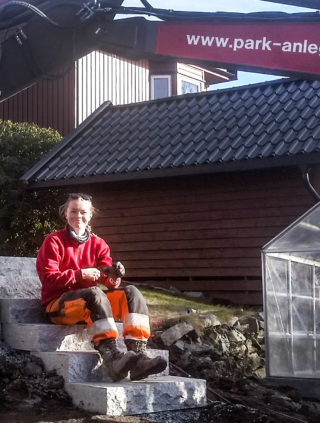Siv Helen Lerhol (21) deltok på «Østfolds største jobbintervju» i 2016 og endte opp med lærlingplass. (Privat foto).