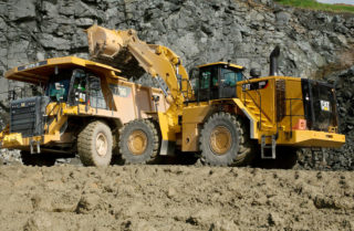 Cat 988K kommer i XE-versjon med dieselelektrisk drift.