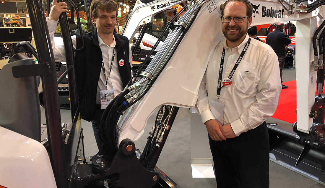 Miroslav Konas og Pavel Svoboda - Bobcat E26