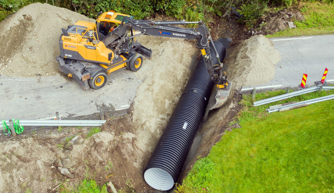 Her legges Pragma Infra-rør. (Foto: Pipelife).