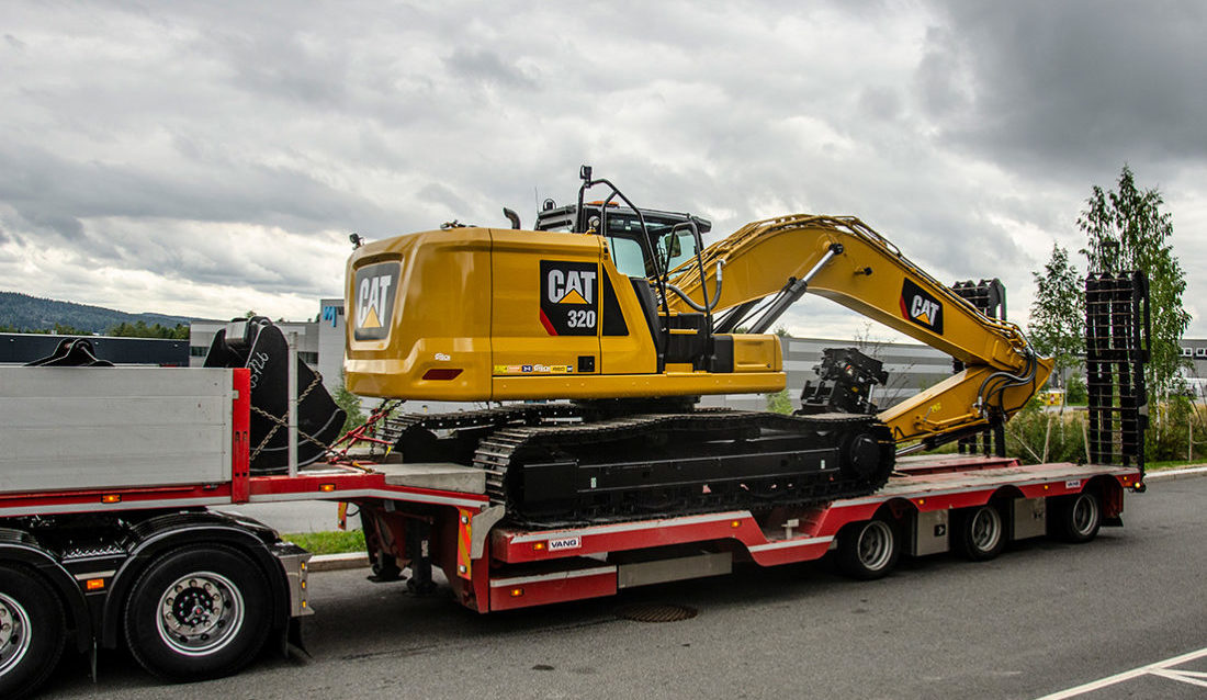 Første Cat 320 i den nye generasjonen har gått ut til norsk kunde.