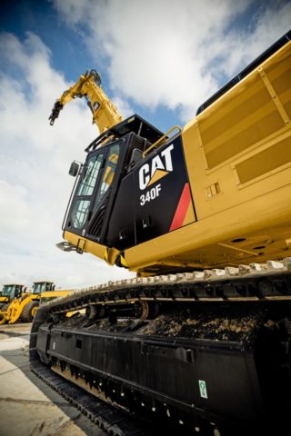Rivningsmaskinen CAT 340F UHD. Nå kommer den til Norge og Norsk Saneringsservice. (Foto: Pon Equipment). 