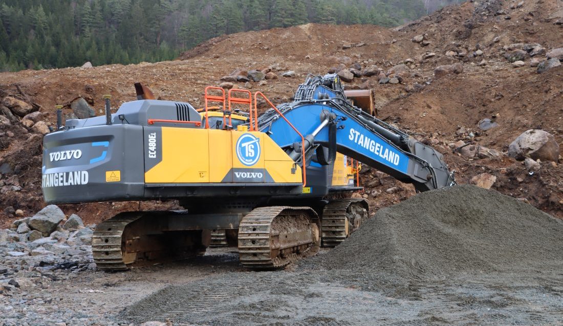Gravemaskin fra Stangeland