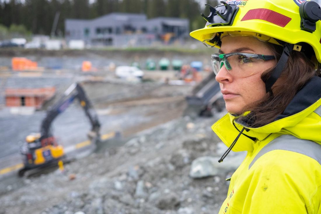 Maren er en ung anleggsleder, og har tatt på seg et stort ansvar i Granåsen. Det trives hun med kan hun fortelle.