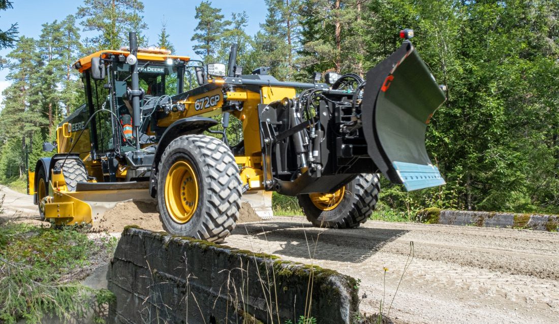 John Deere 672GP - en av Norges første John Deere-veihøvler. (Foto: Mählers)