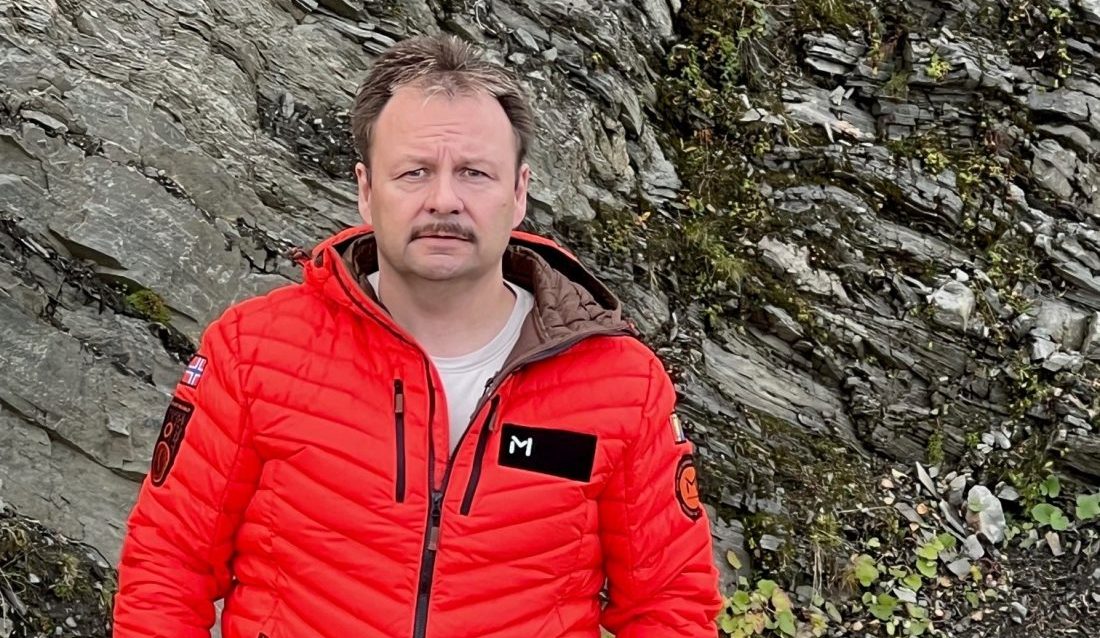 Sven Ingvar Hoel Larsen, daglig leder i Larsen Maskin & Transport AS og styremedlem i MEF, er kritisk til utbyggingen av E6 Kvænangsfjellet. (Foto: privat)