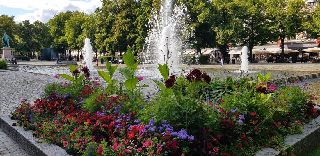 De neste tre årene skal Agaia sørge for drift og skjøtsel av park, torg og byrom i Oslo sentrum – som blant annet omfatter Spikersuppa (bildet), samt snørydding, strøing og vårfeiing på 47 skoler i Oslo vest. (Foto: Agaia)