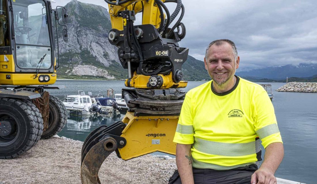 – Det er en fin jobb å få sørge for at alt ser bra ut. Det er viktig at det ser strøkent ut når vi har gjort en jobb, sier Jan-Kenneth Svendsgård.