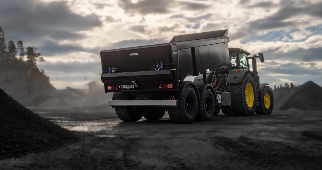 TOR dumperhengere produseres i Verdal, Trøndelag, og bygges etter samme prinsipp som lastebilhengere. Kanskje ikke så rart da lastebiltilhenger og påbygger Vangs er en av eierne. (Foto: Norwegian Trailer System)