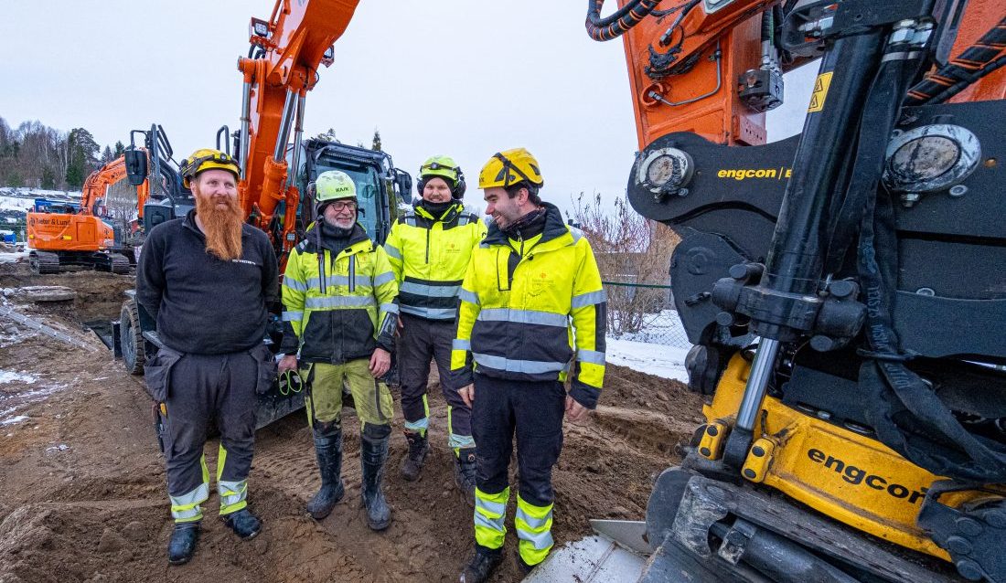 Gutta på prosjektet i Langemyrvegen. F.v. Magnus Helmer Hansen, Kai Roger Petersen, Aleksander Jensen og Einar André Kaupang