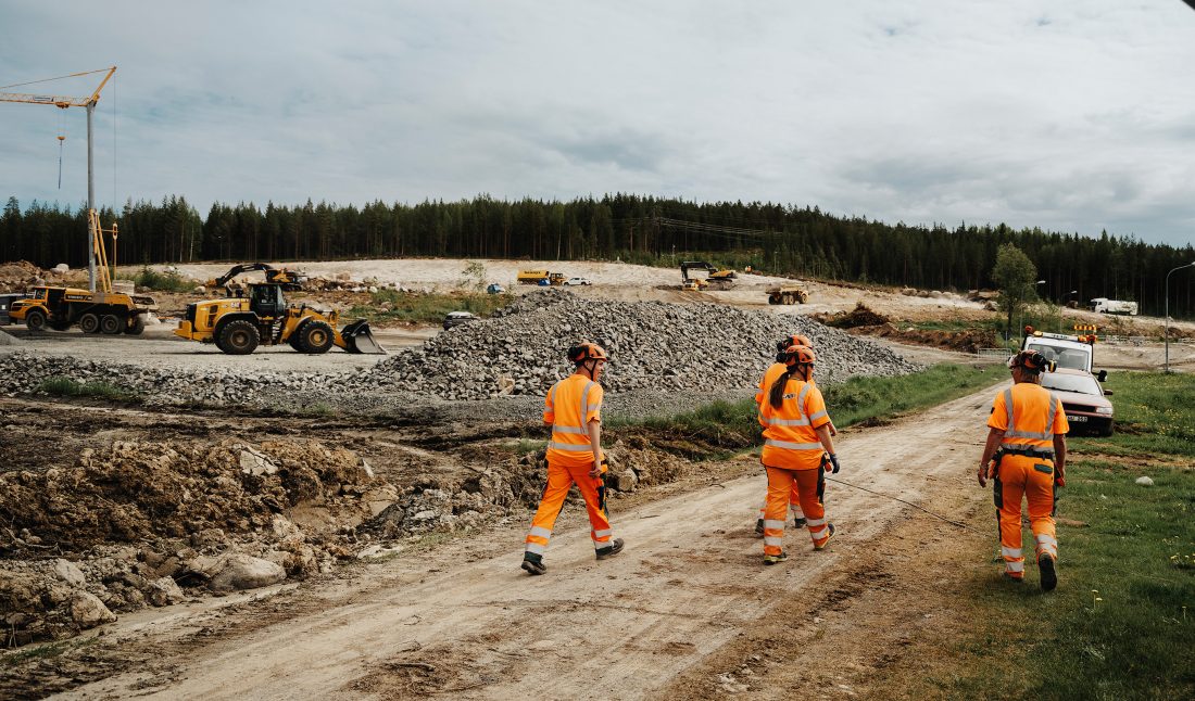 Denne uken gjennomfører Peab arbeidsmiljøuka 2024. Årets tema er «trygghet og samarbeid». (Foto: Peab)