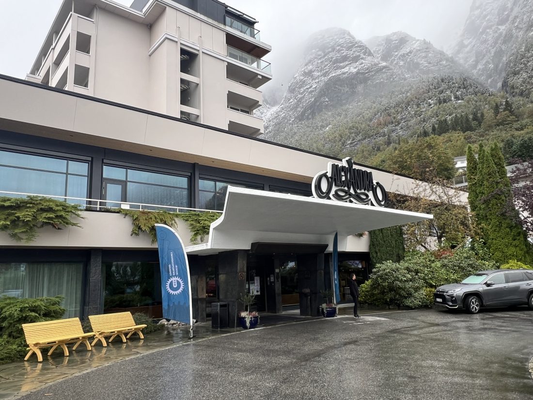 Det er i år 44. gangen Loendagene arrangeres ved Hotel Alexandra i Loen. (Foto: Njål Hagen)