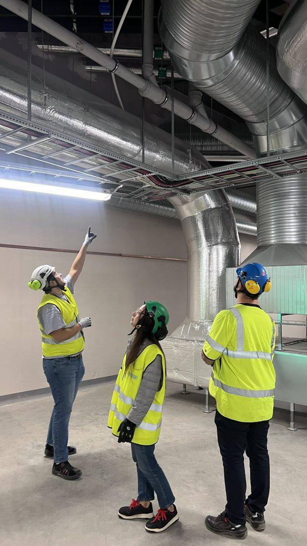 Det var viktig å velge nytt og innovativt utstyr som oppfyller prosjektets BREEAM-krav. Dette prosjektet har valgt AS+ for alle avløp og overvannsledninger fra 75 mm til 160 mm, mens for 40 og 50 mm har valgt Wafix. (Foto: Norsk Wavin)