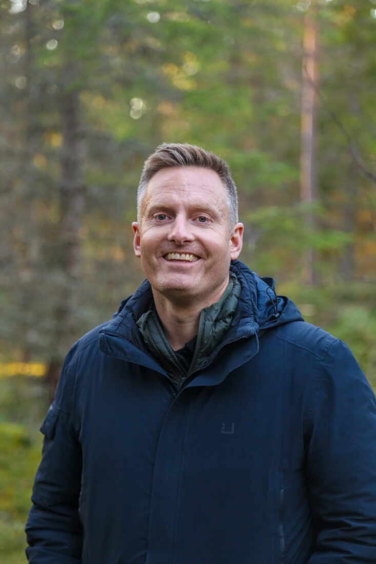– Jeg er aldri i tvil om at oppfølging og opplæring i Varli AS er av topp klasse. Det viser også resultatene på fagprøvene, sier Opplæringskonsulent i OKAB, John-Are Silset.