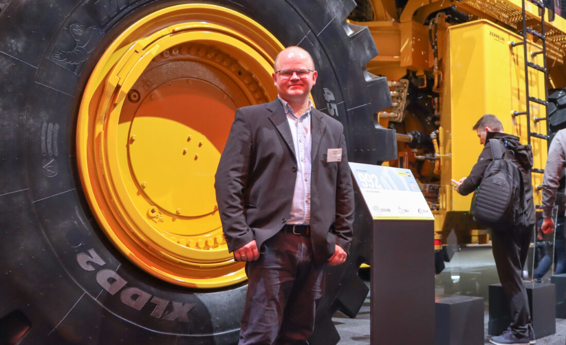 Adm.dir. Ole-Petter Holene er optimistisk til oppkjøpet, og ser bare fordeler med at de blir innlemmet i en av Europas største maskinforhandlere. (Foto: Njål Hagen)