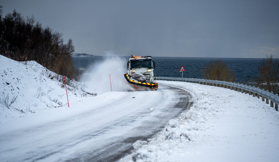 Sju entreprenører konkurrerer om å drifte 410 km riksvei for 310 000 trøndere. (Illustrasjonsfoto: Statens vegvesen)